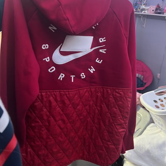 Nike hoodie - Picture 3 of 3